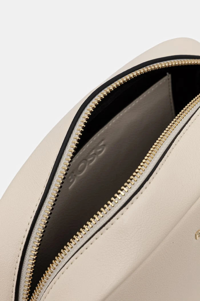 BOSS чанта crossbody дамска Sandy Crossbody