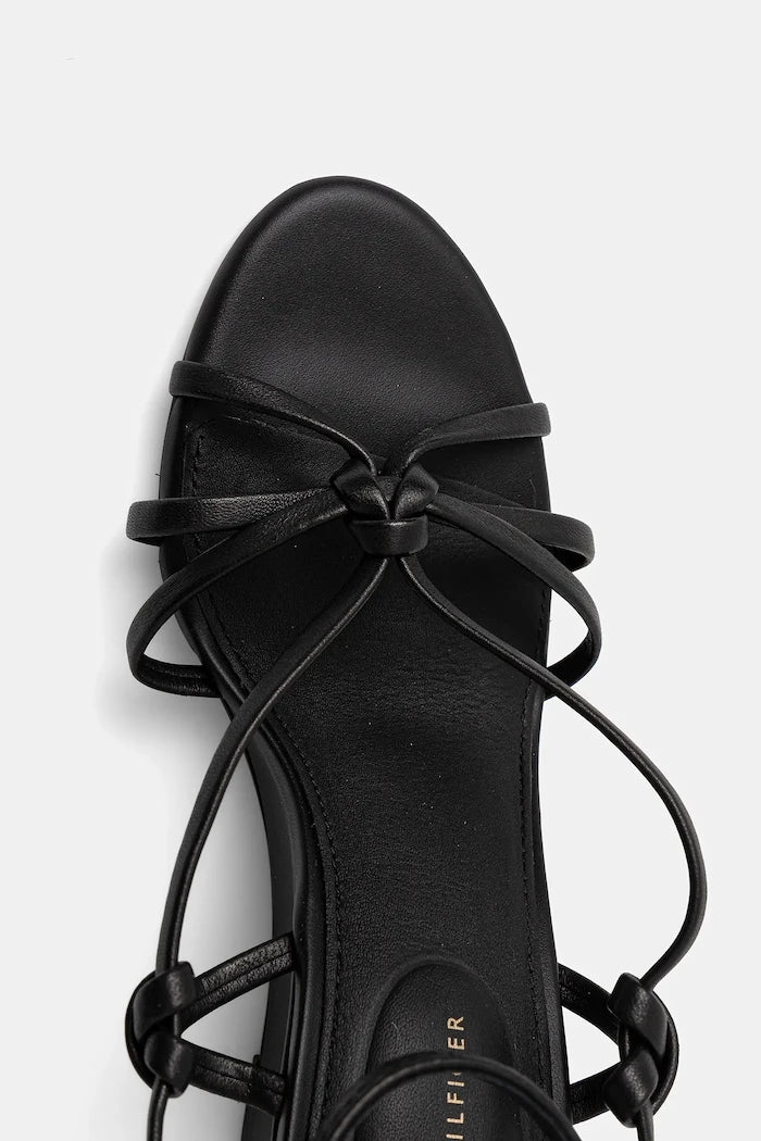 Кожени сандали Tommy Hilfiger LEATHER KNOTS WEDGE SANDAL