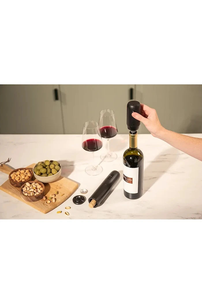 Elektrikli şişe pompası Vacu Vin Electric Wine Saver 10 x 4,7 x 4,7 cm