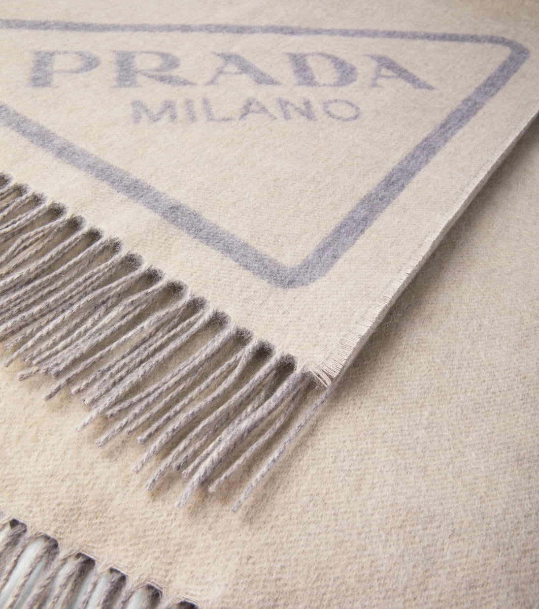 Prada - Logo jacquard cashmere blanket