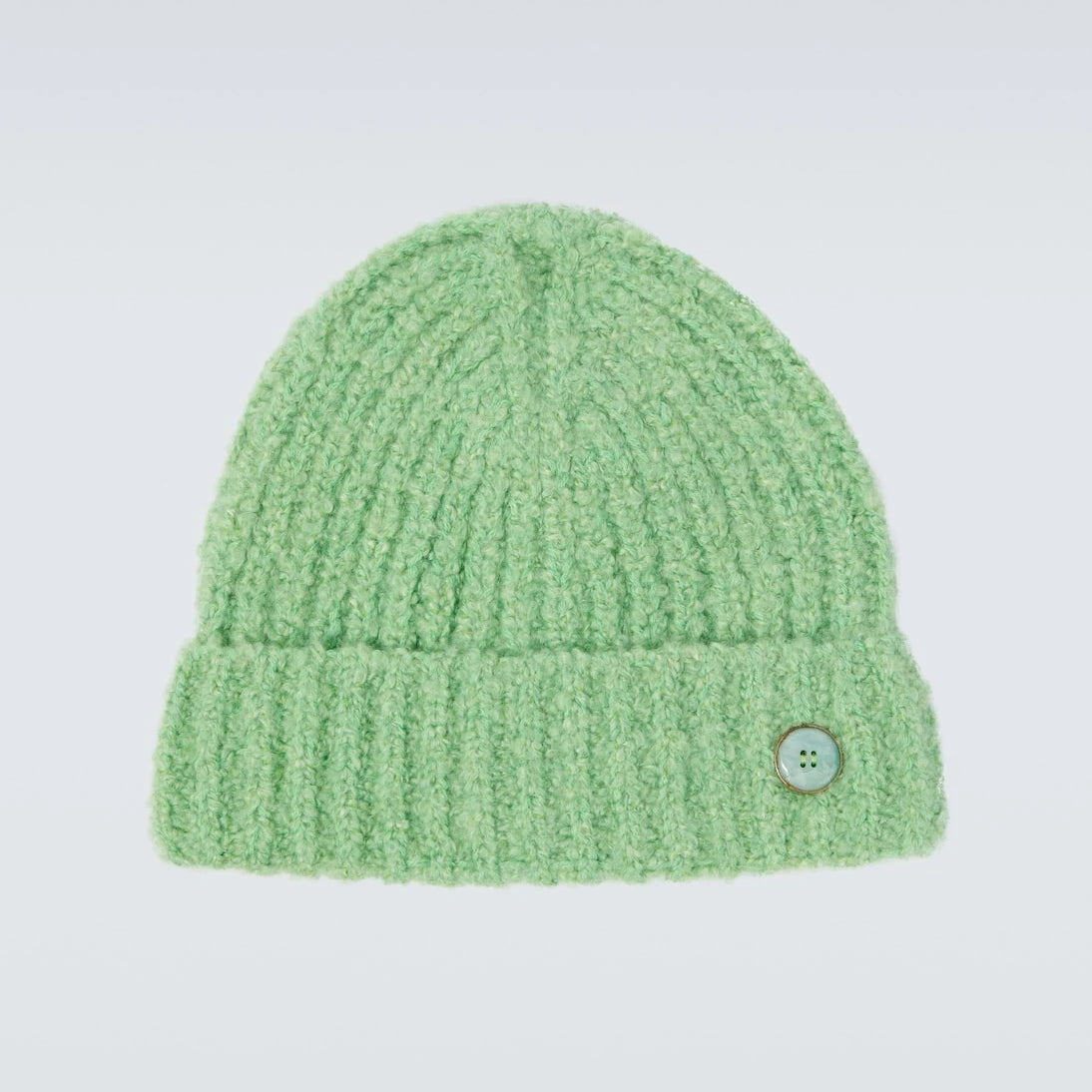 God's True Cashmere - Bouclé cashmere beanie with emerald