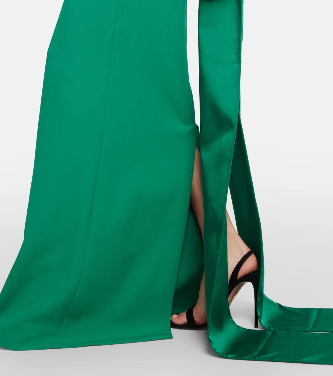 Safiyaa - Inaya crêpe gown