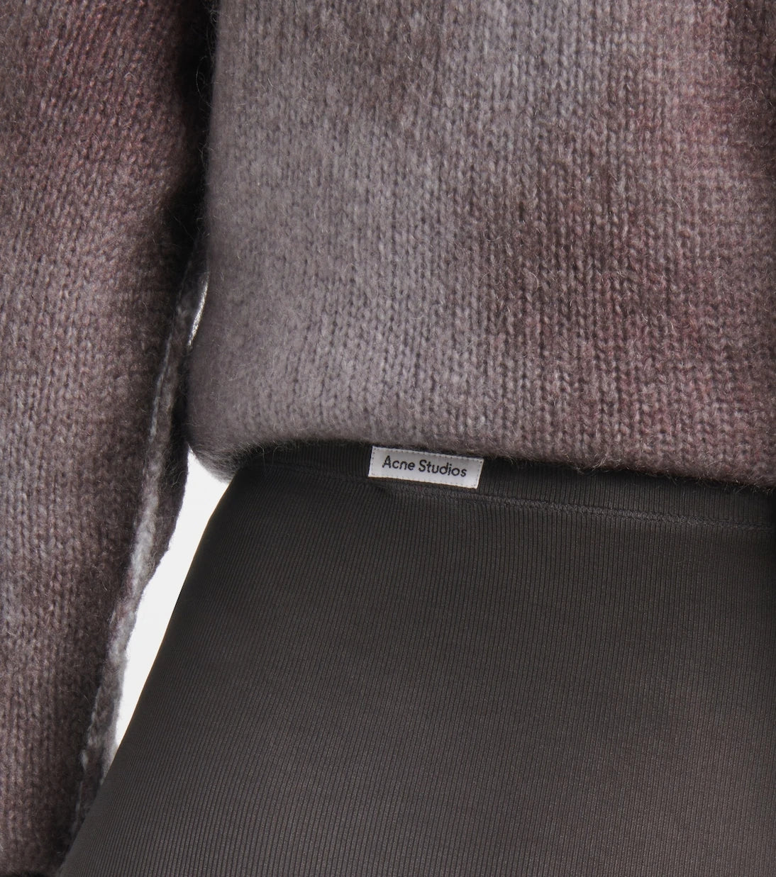 Acne Studios - تنورة ميدي متوسطة الارتفاع