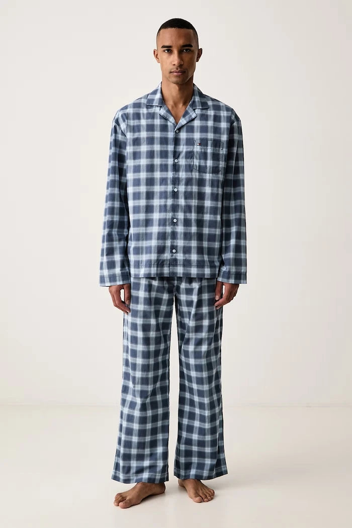 Pamuktan İki Parçalı Erkek Pijama