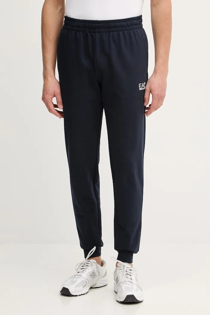 EA7 Emporio Armani erkek pamuklu eşofman takımı