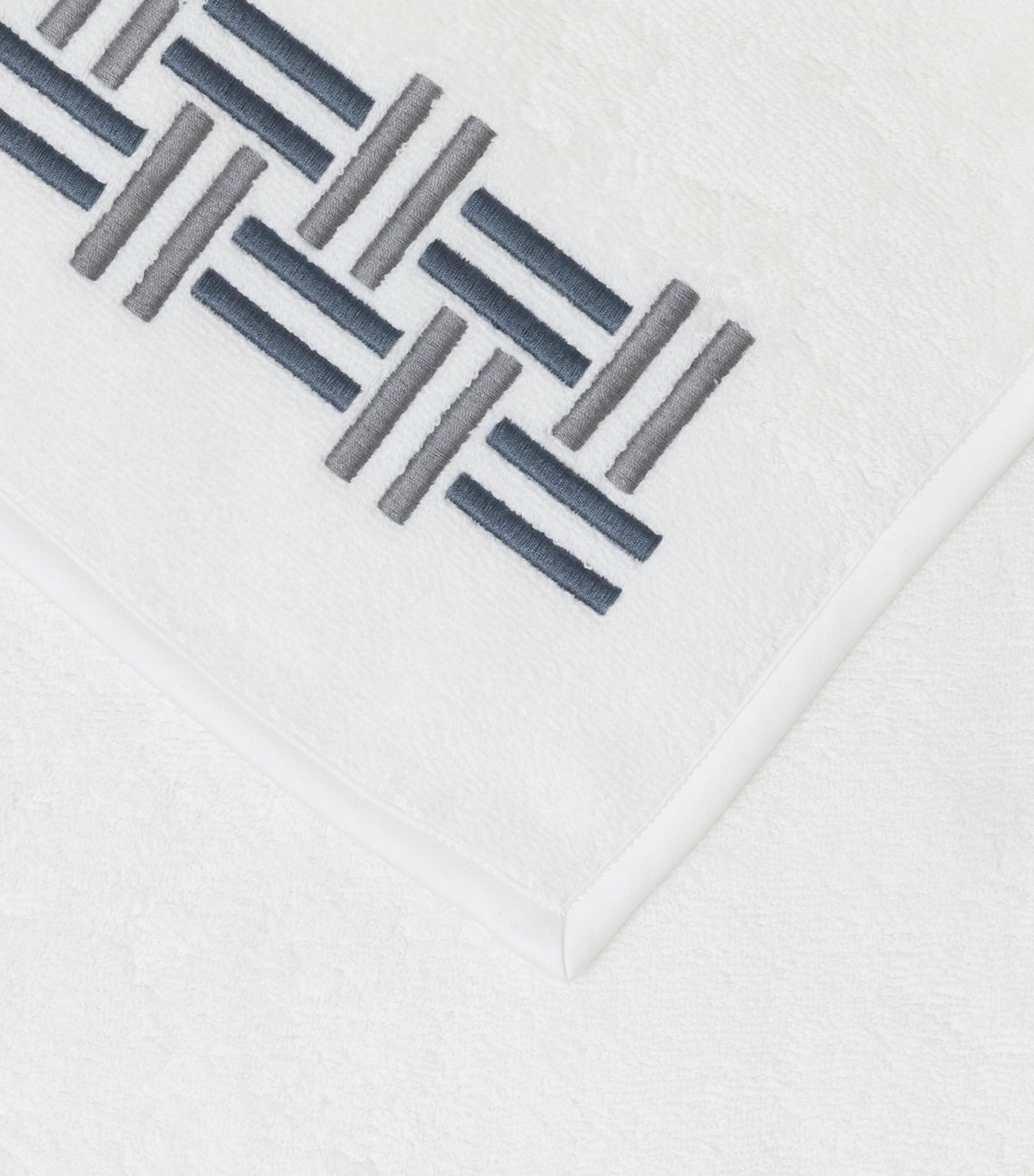 Frette Basket Weave Hand Towel (60cm x 110cm)