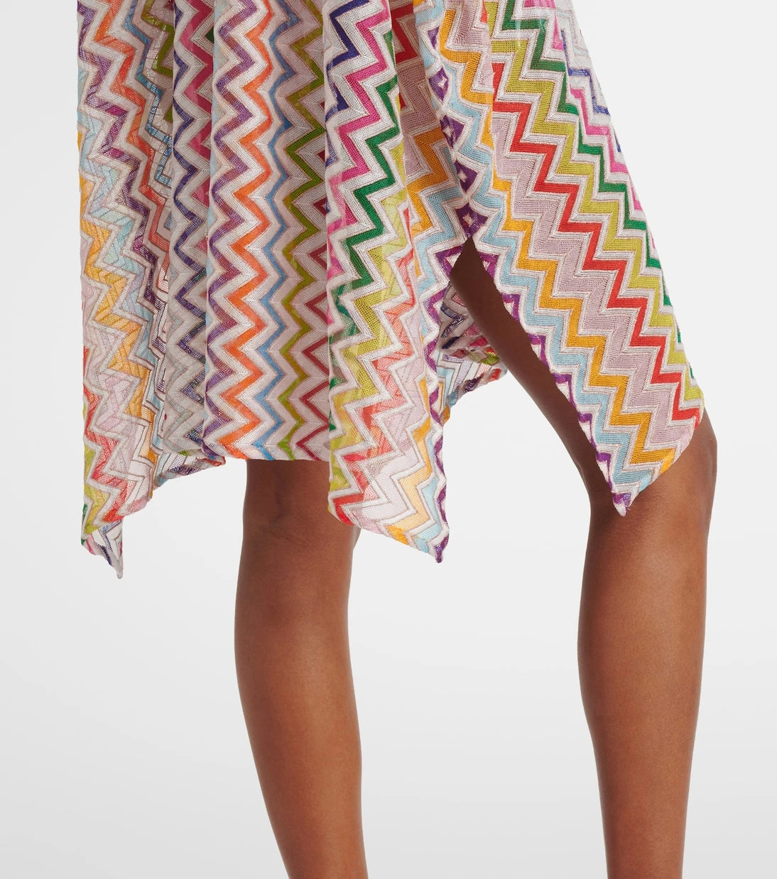 Missoni - فستان شاطئ شفاف جزئيًا بنقشة متعرجة
