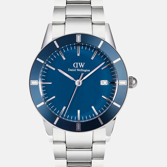 Часовник Daniel Wellington