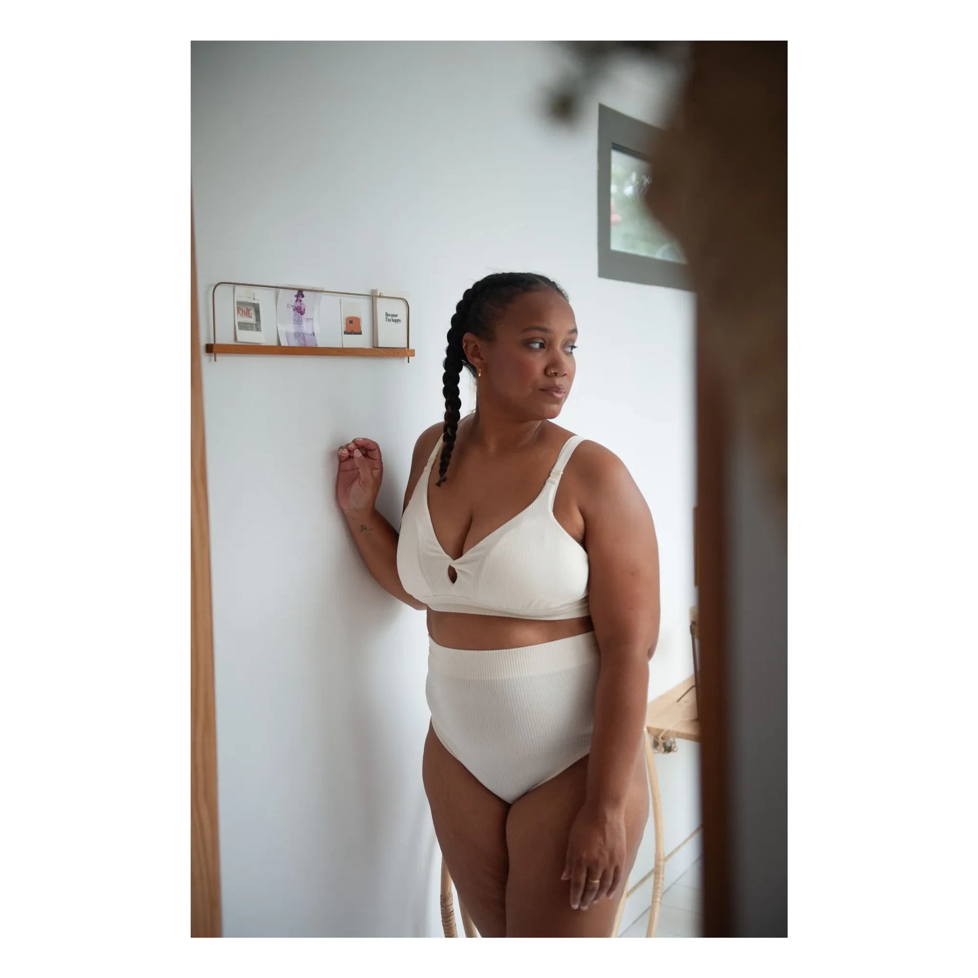 Mama Hangs - Everyday high-waisted panties | Ecru