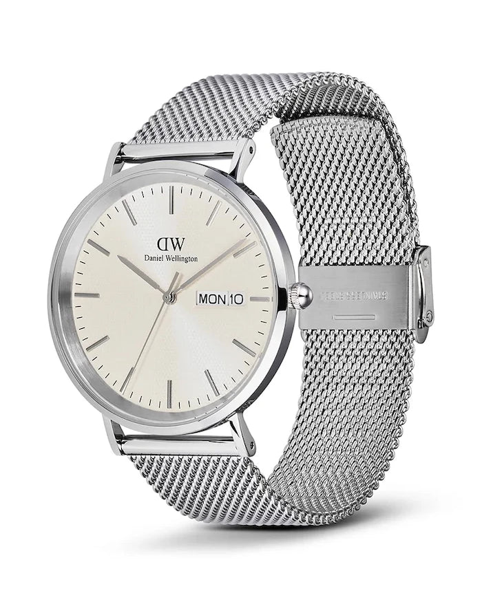 Часовник Daniel Wellington