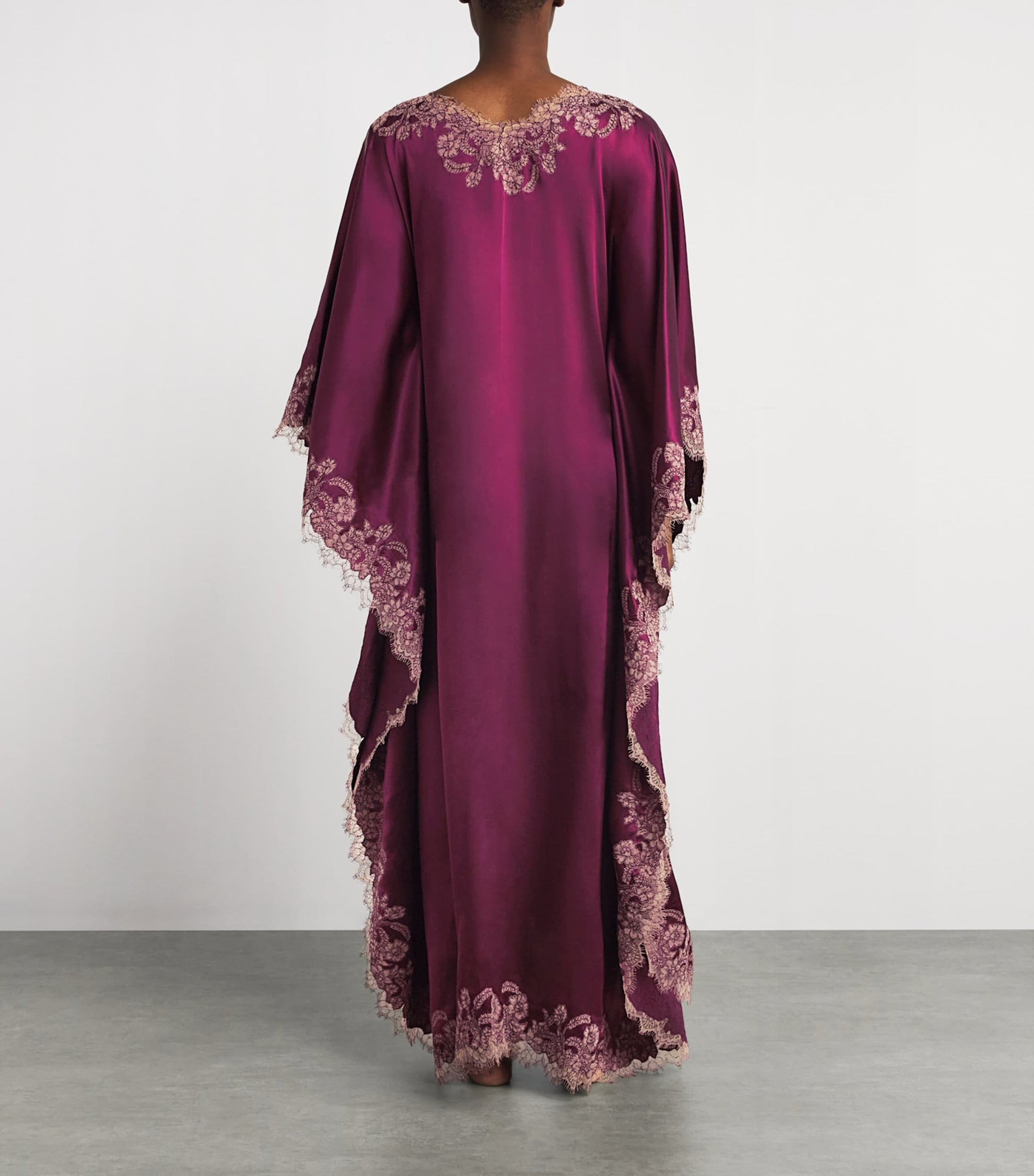 TORLOWEI Purple Silk Lace Tokoni Kaftan