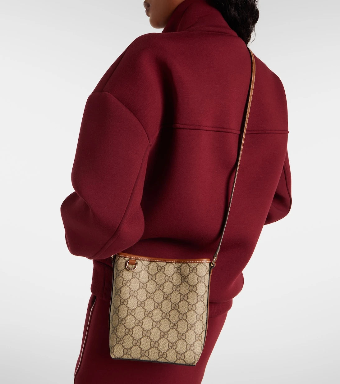 Gucci - GG Emblem Small bucket bag