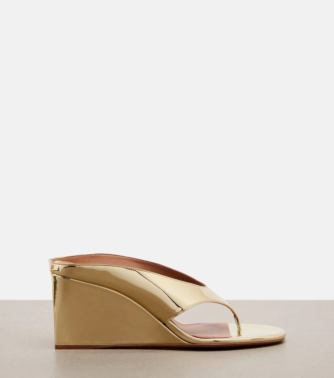 Alaïa - Cube metallic wedge thong sandals