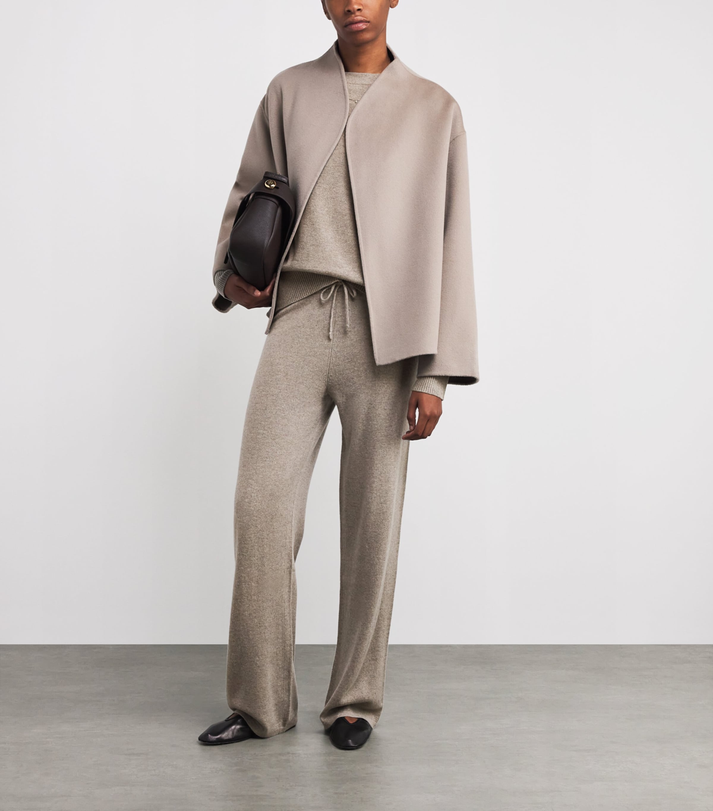 Soft Goat Beige Cashmere Sweater and Trouser Set