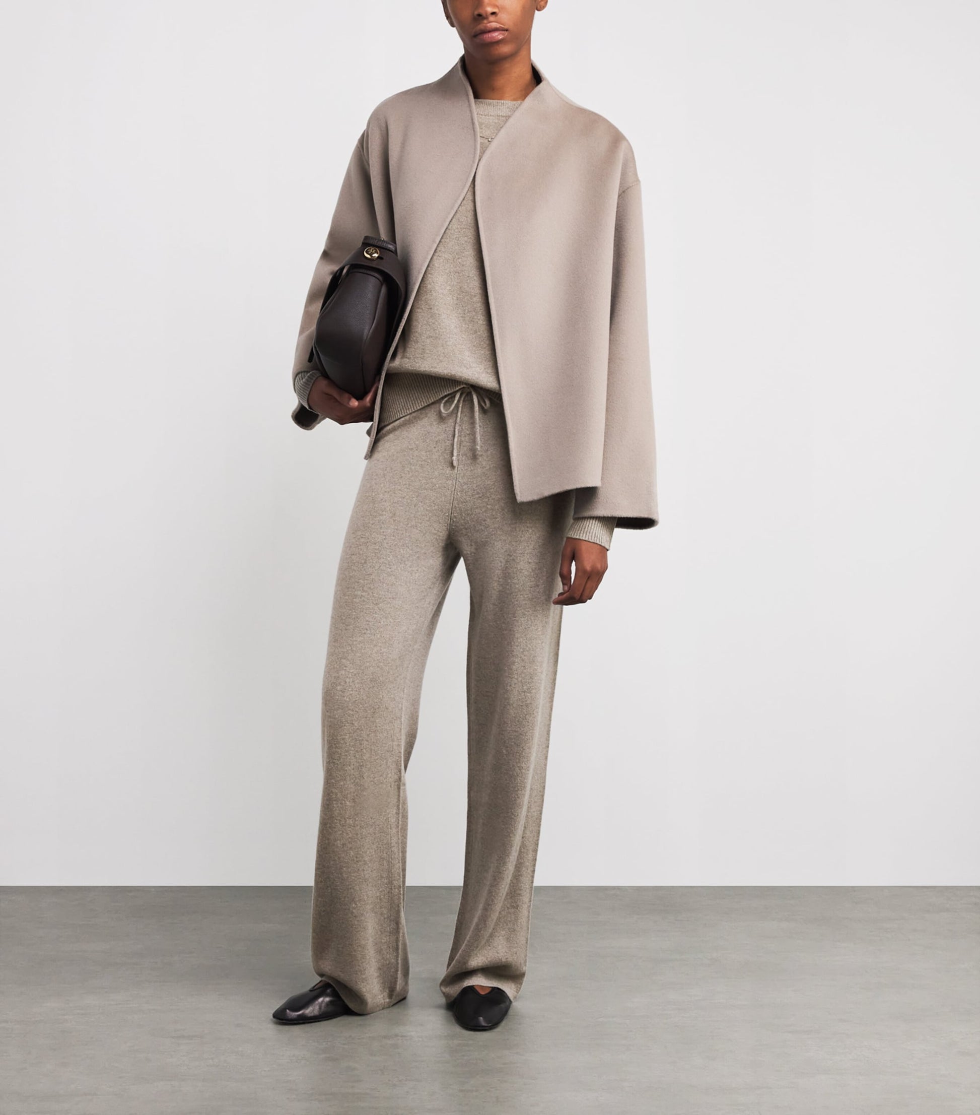 Soft Goat Beige Cashmere Sweater and Trouser Set
