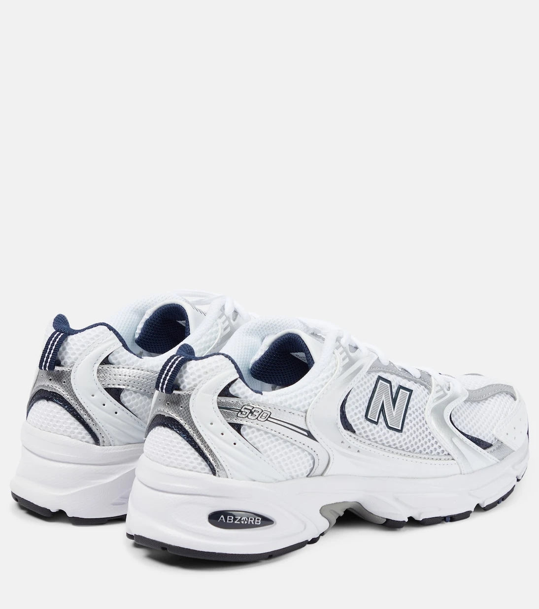 New Balance - حذاء رياضي 530