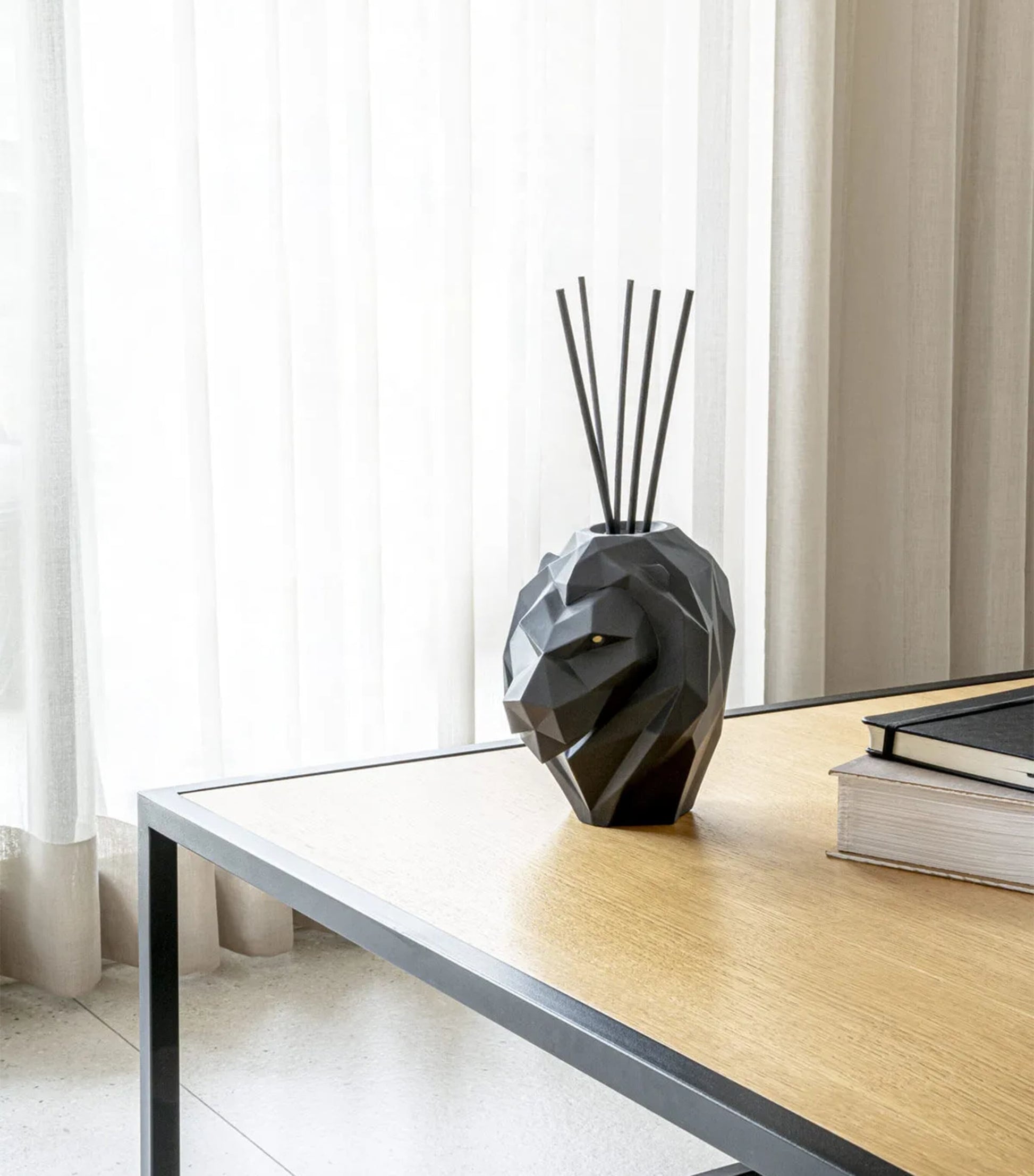 Lladró Lion Perfume Diffuser (100ml)