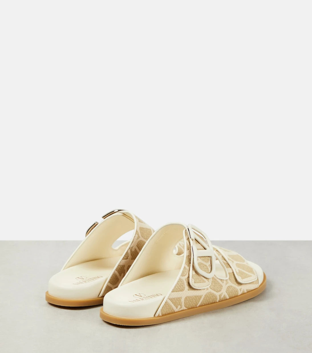 Valentino Garavani - VLogo Signature raffia slides