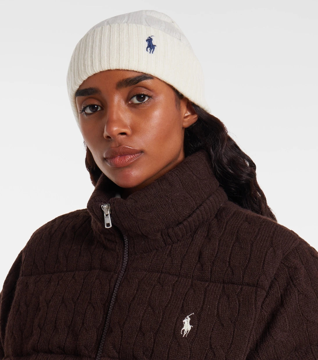 Polo Ralph Lauren - قبعة صغيرة من الصوف والكشمير المطرزة