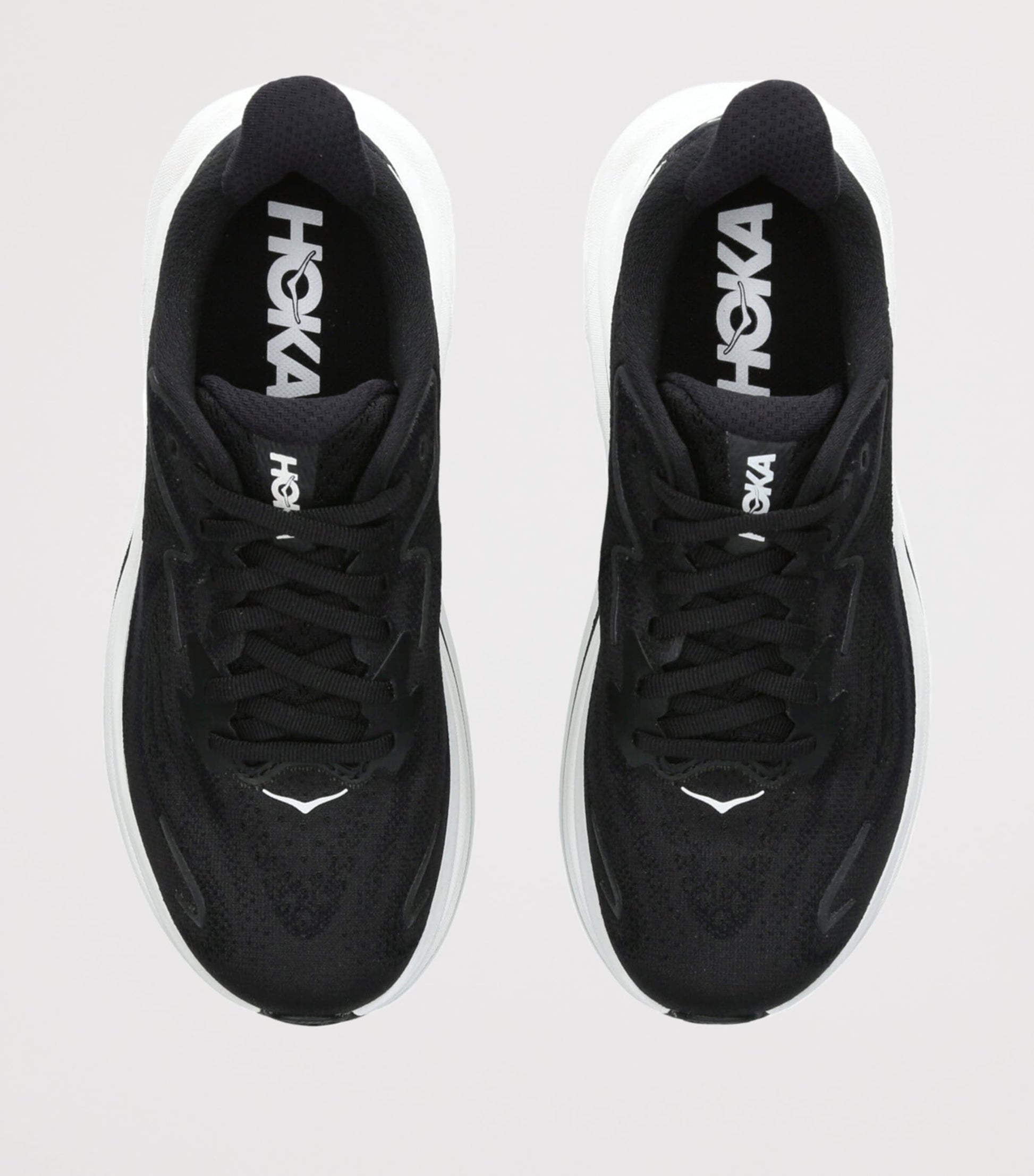 Black Clifton 10 Running Trainers