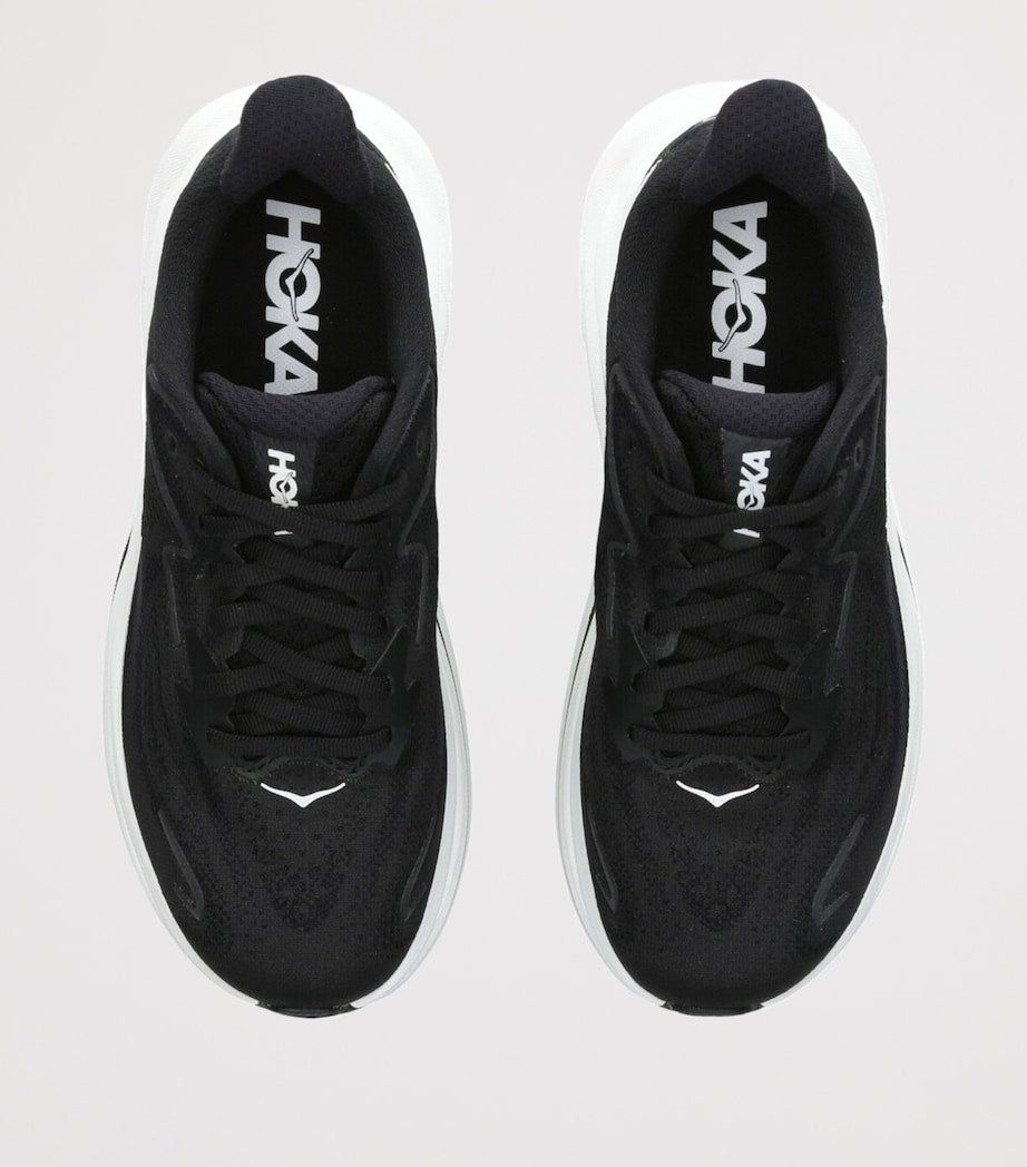 Black Clifton 10 Running Trainers