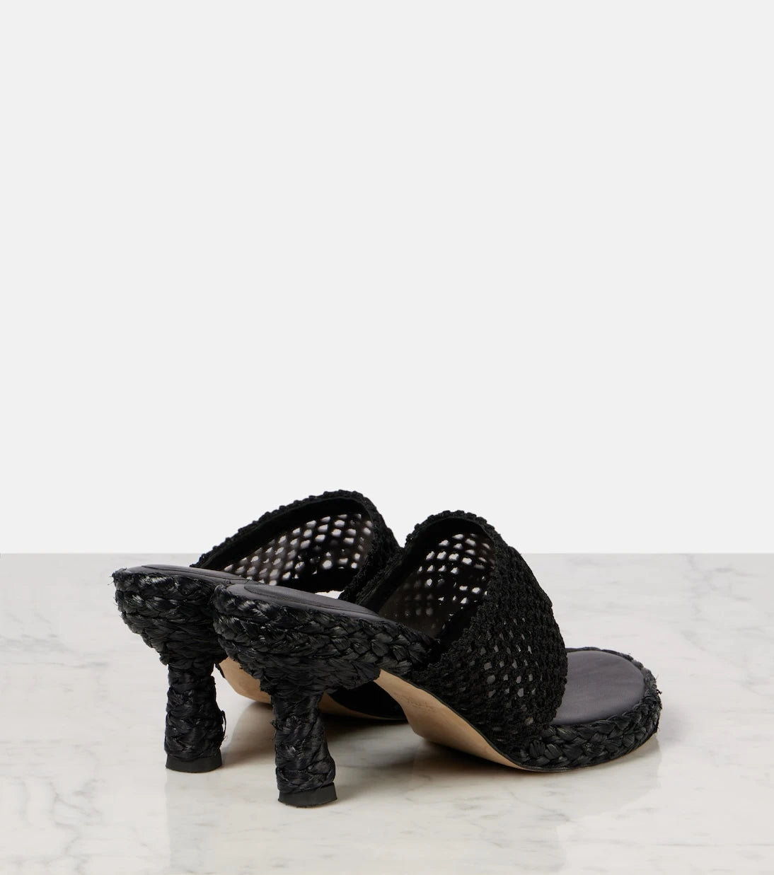 Chloé - Isla crochet thong sandals