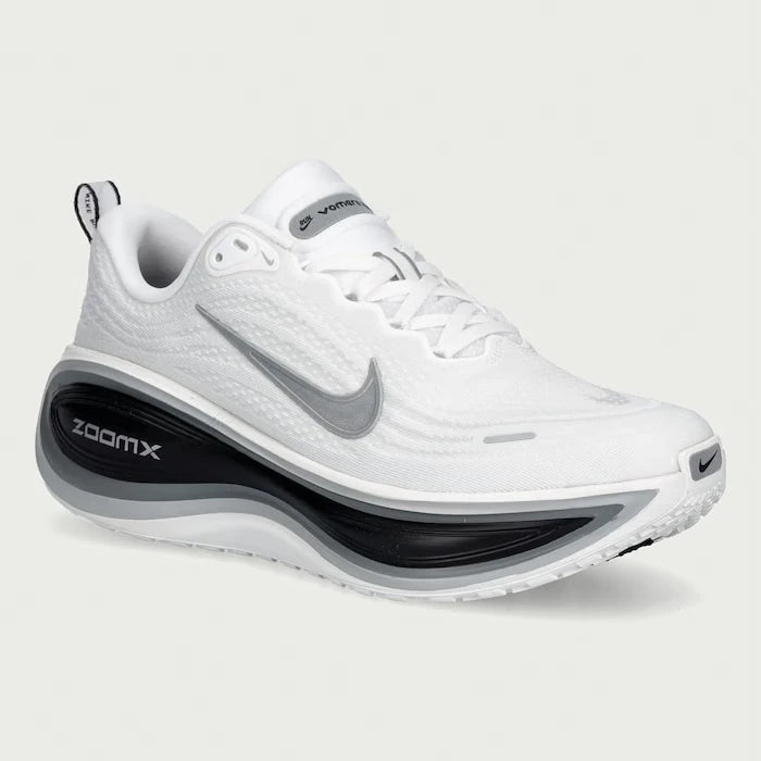 Nike erkek koşu ayakkabısı Vomero Plus