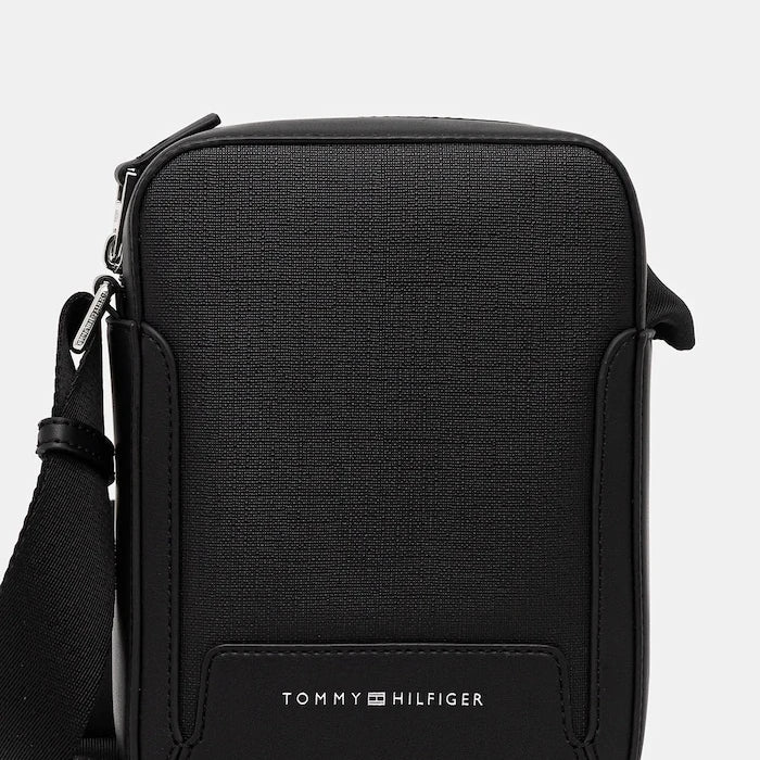 Чанта през рамо Tommy Hilfiger
