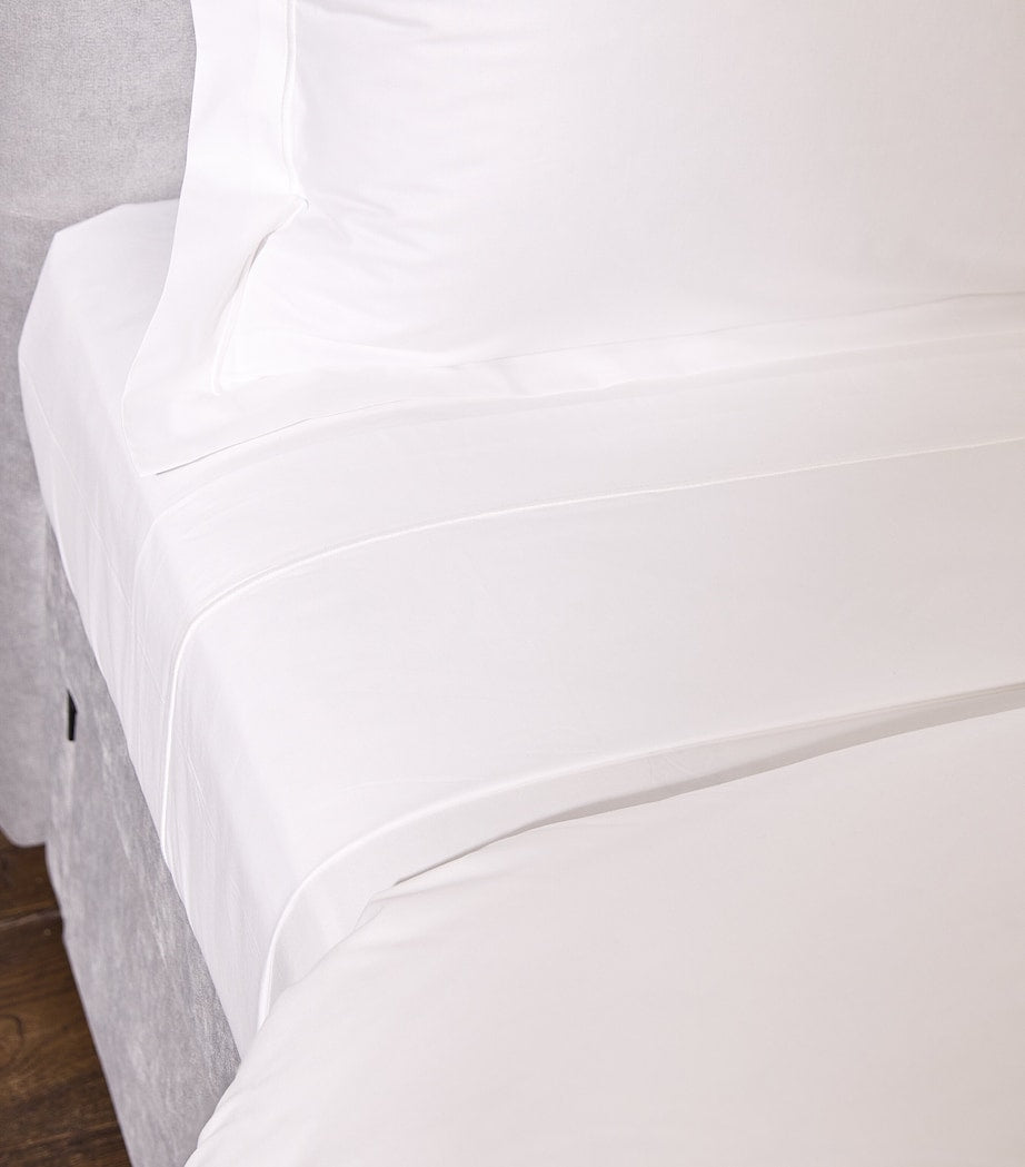 Helmshore Super King Duvet Cover (260cm x 220cm)