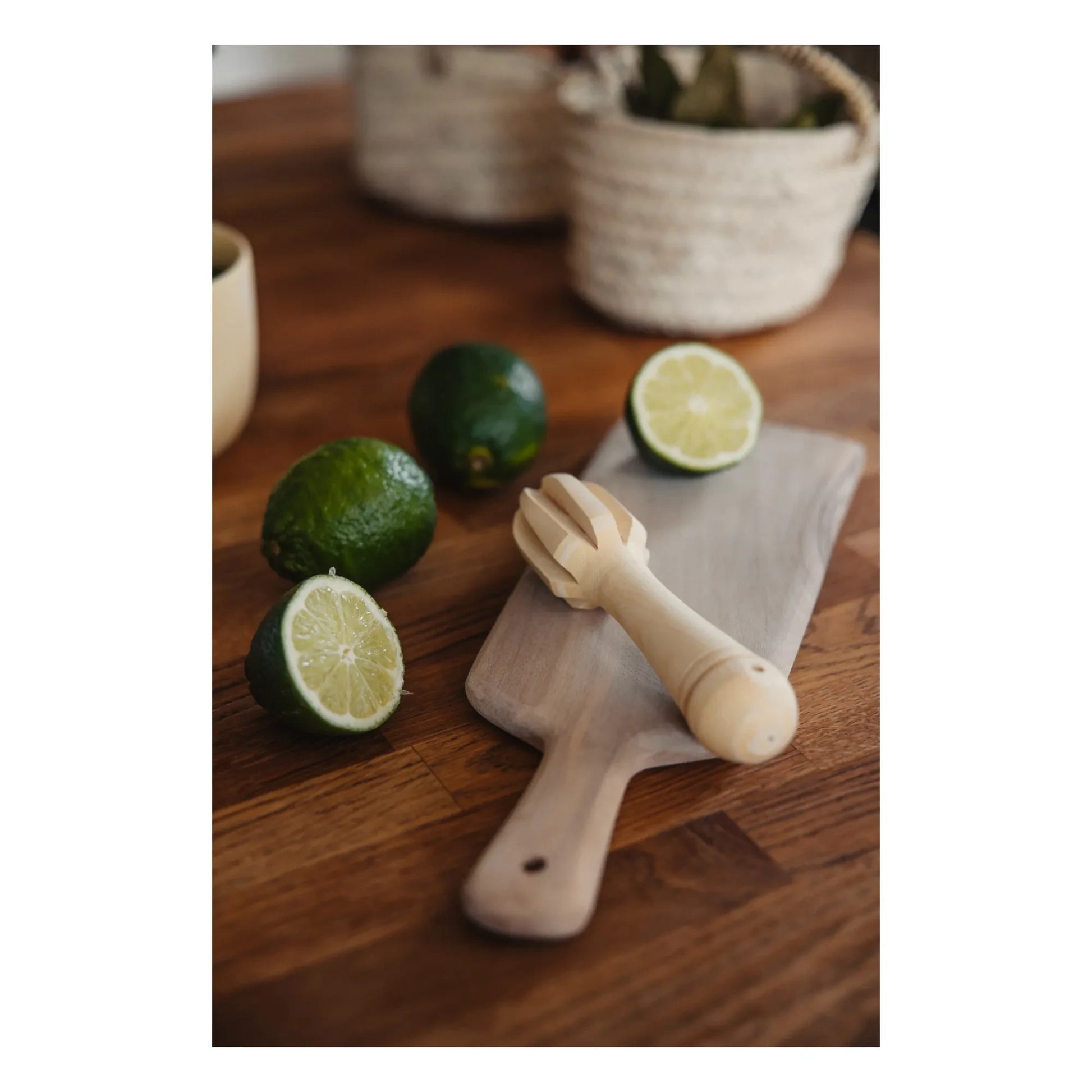 Cosydar - Lemon Wood Citrus Press