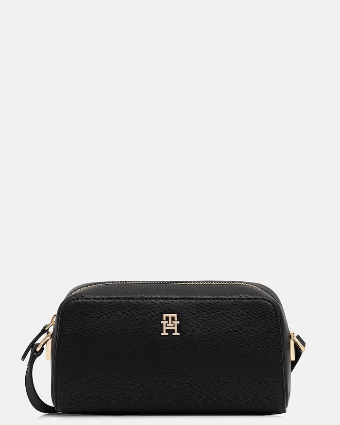 Tommy Hilfiger kadın crossbody çanta