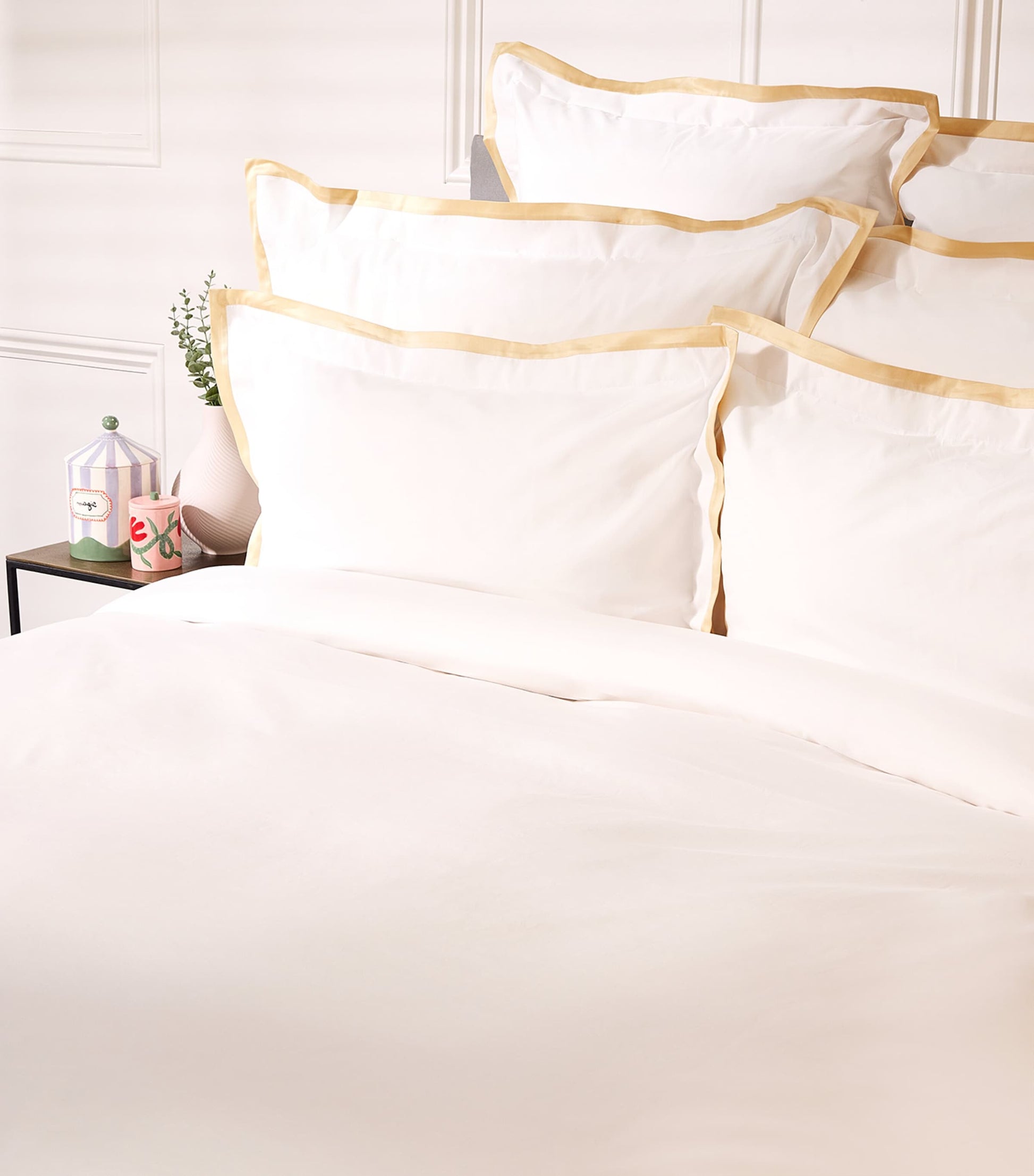 Celso De Lemos Hella Super King Duvet Cover (260cm x 220cm)