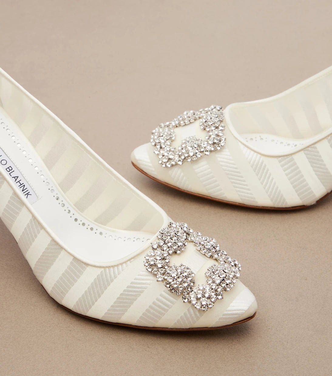 Manolo Blahnik - Hangisi embellished organza pumps