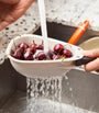 Mini Droplet Colander with Folding Handle