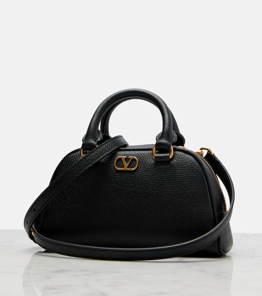 Valentino Garavani - VLogo leather tote bag