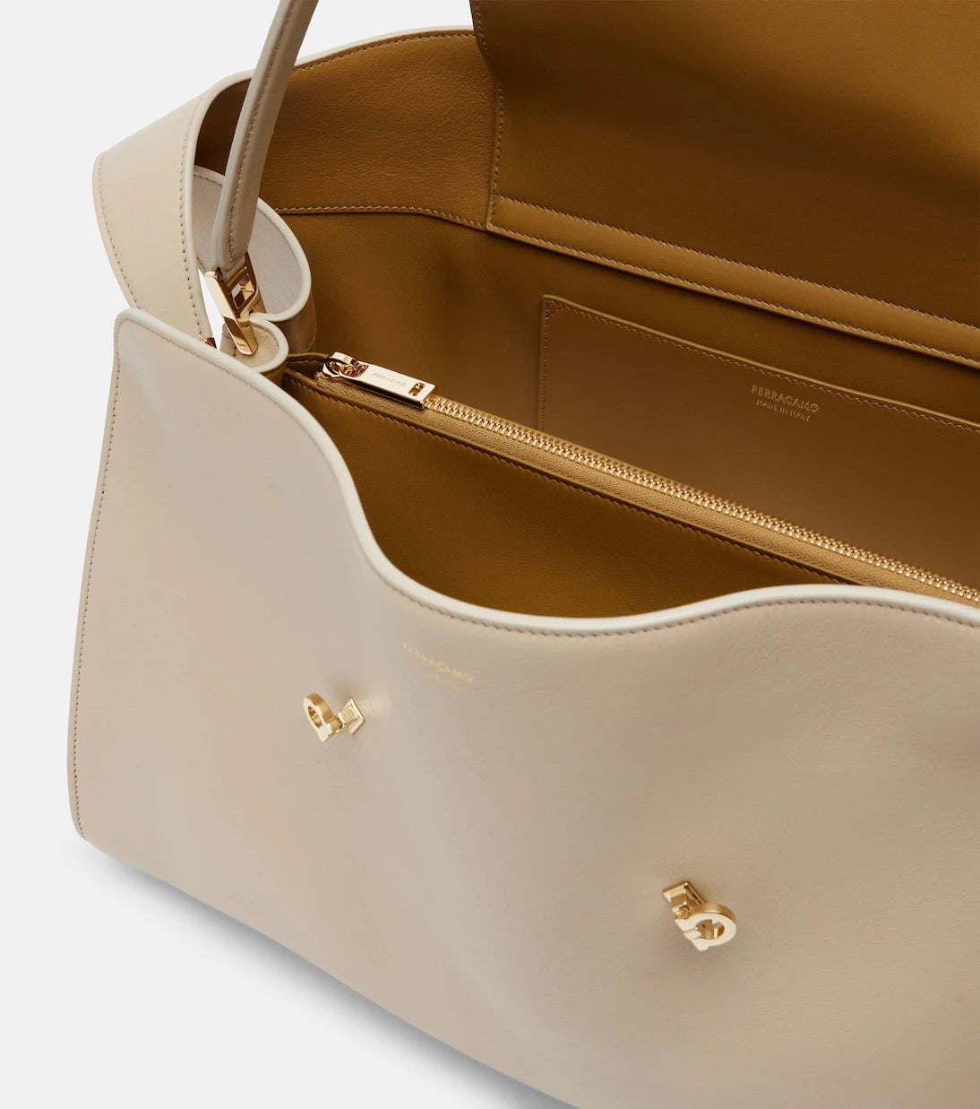 Ferragamo - Hug Large leather shoulder bag