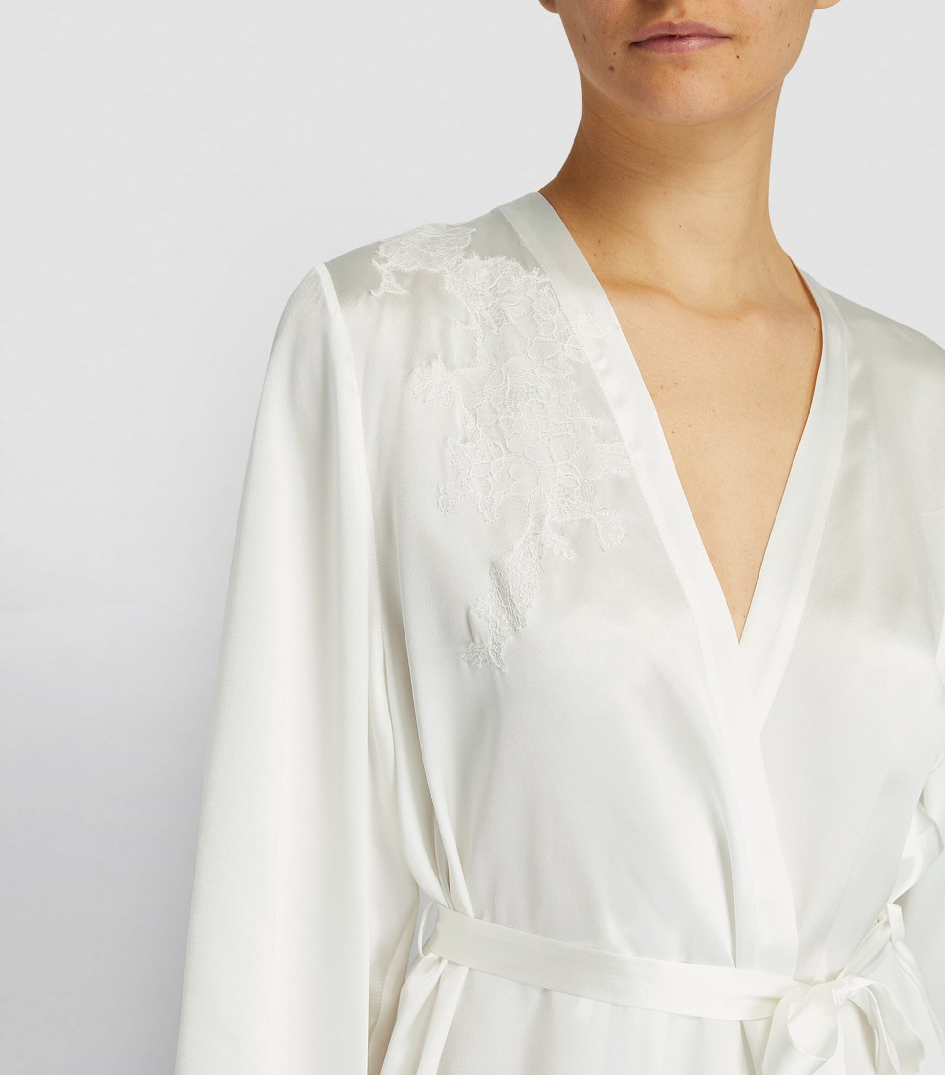Marjolaine Ivory Silk Lace-Trim Robe