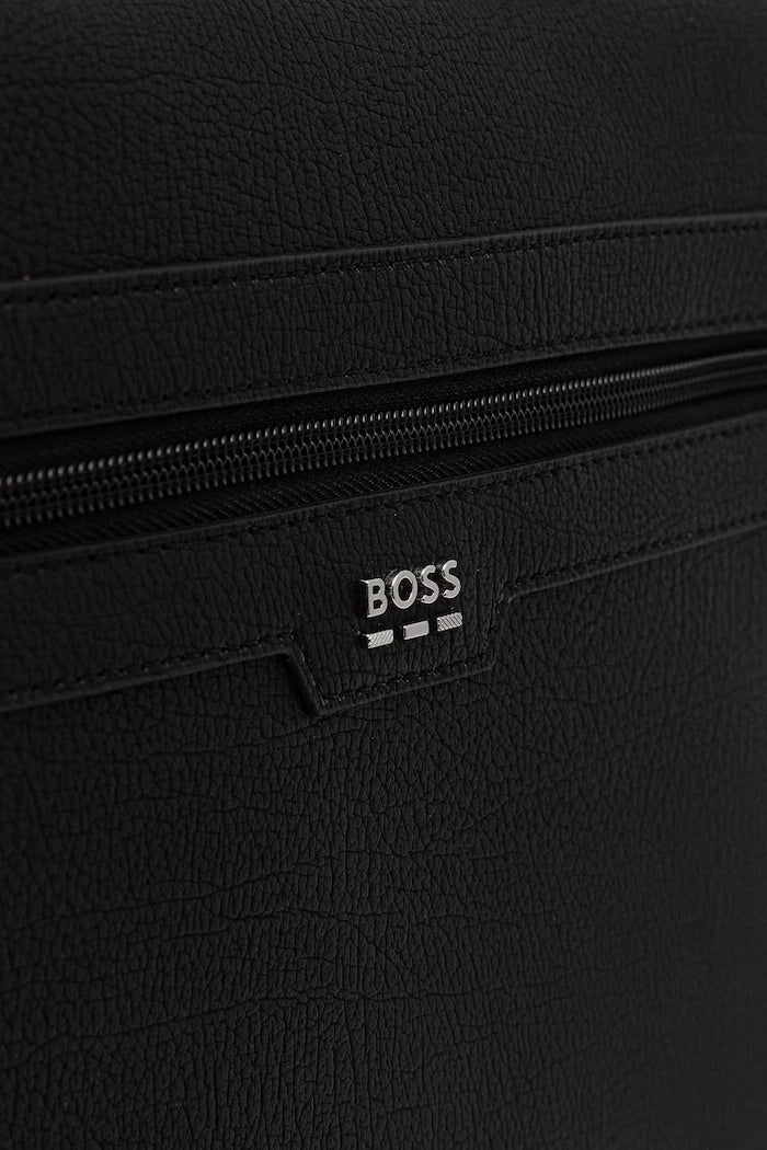 BOSS erkek laptop çantası