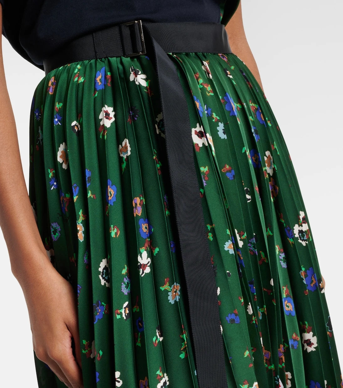 Sacai - Floral plissé satin midi skirt