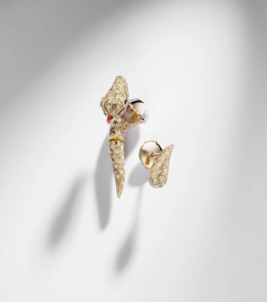 Yvonne Léon - Python 9kt gold earrings with diamonds and spinels