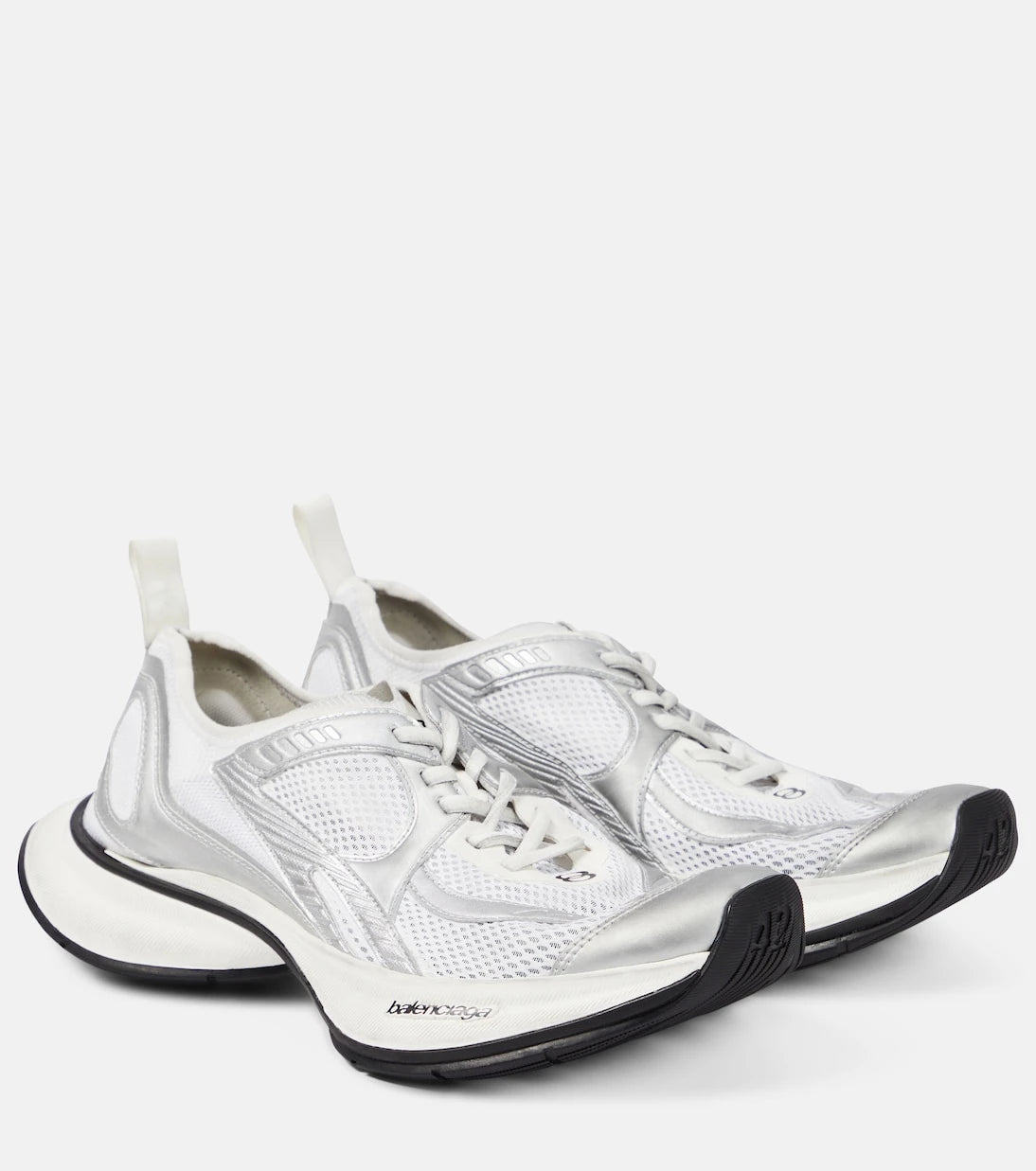 Balenciaga - حذاء سنيكرز Circuit قصة قصيرة