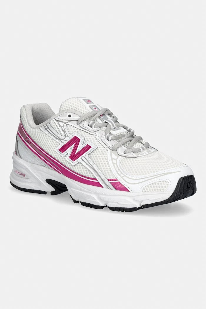 New Balance 740 маратонки за деца