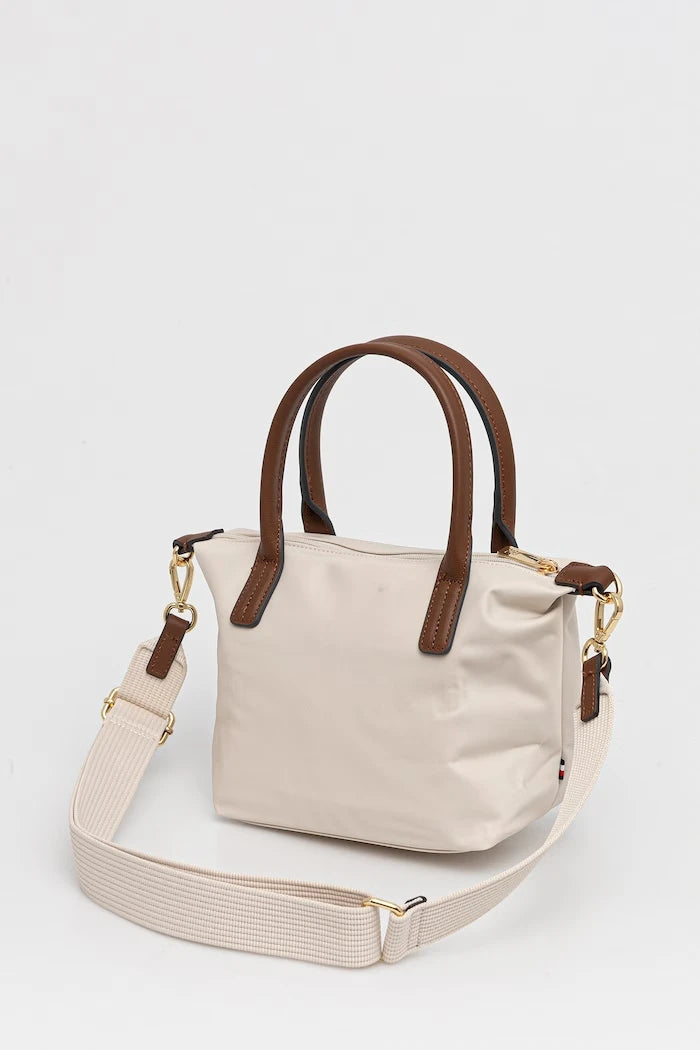 Tommy Hilfiger kadın crossbody çanta