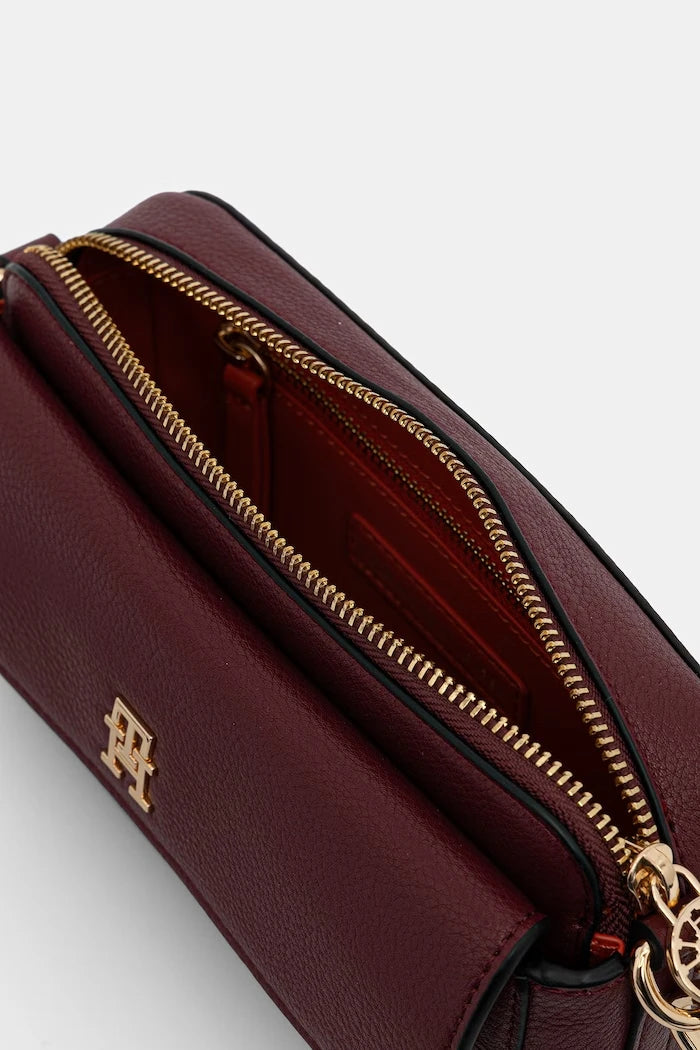 Tommy Hilfiger kadın crossbody suni deri çanta