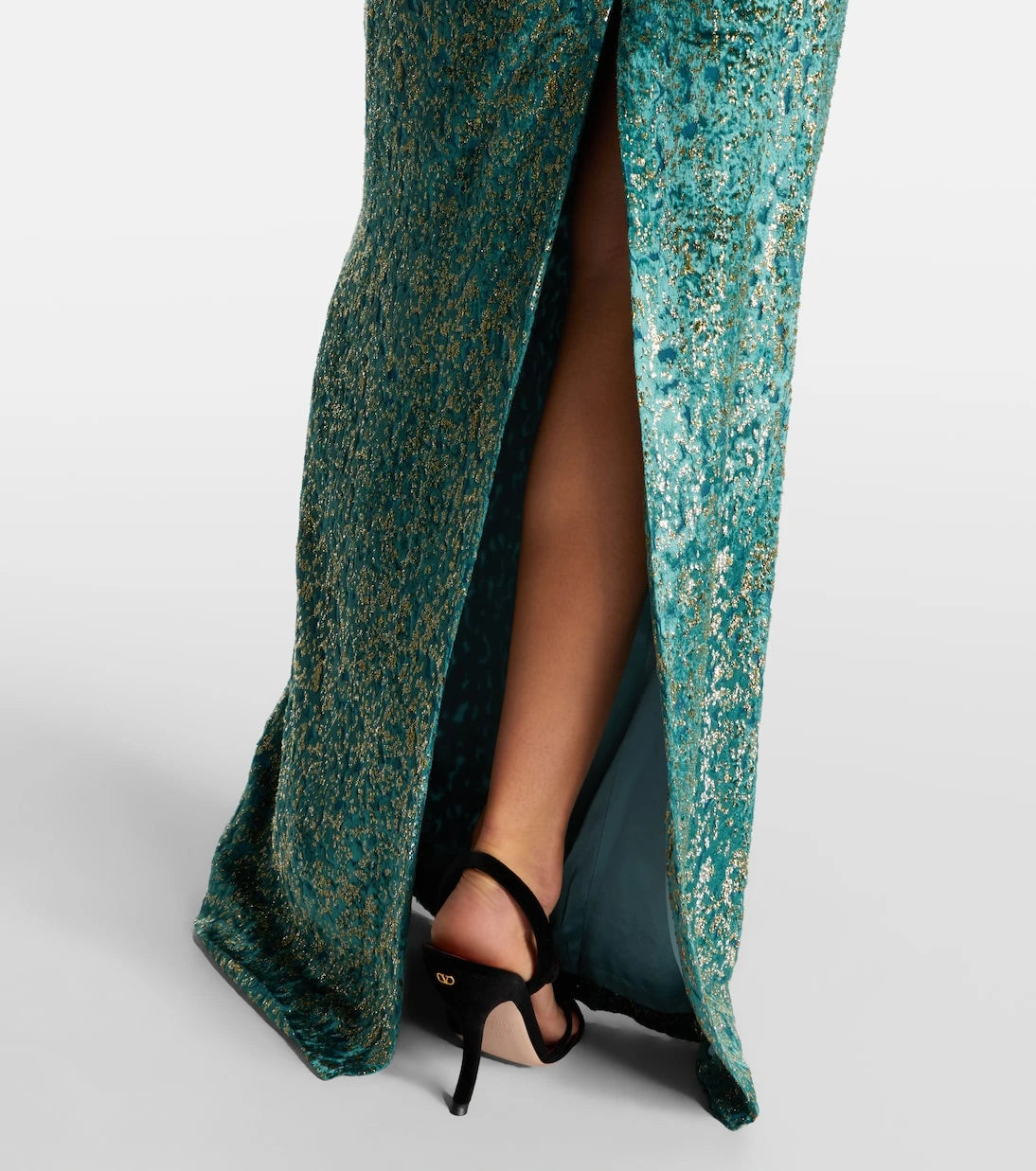 Markarian - Yolanda off-shoulder brocade gown