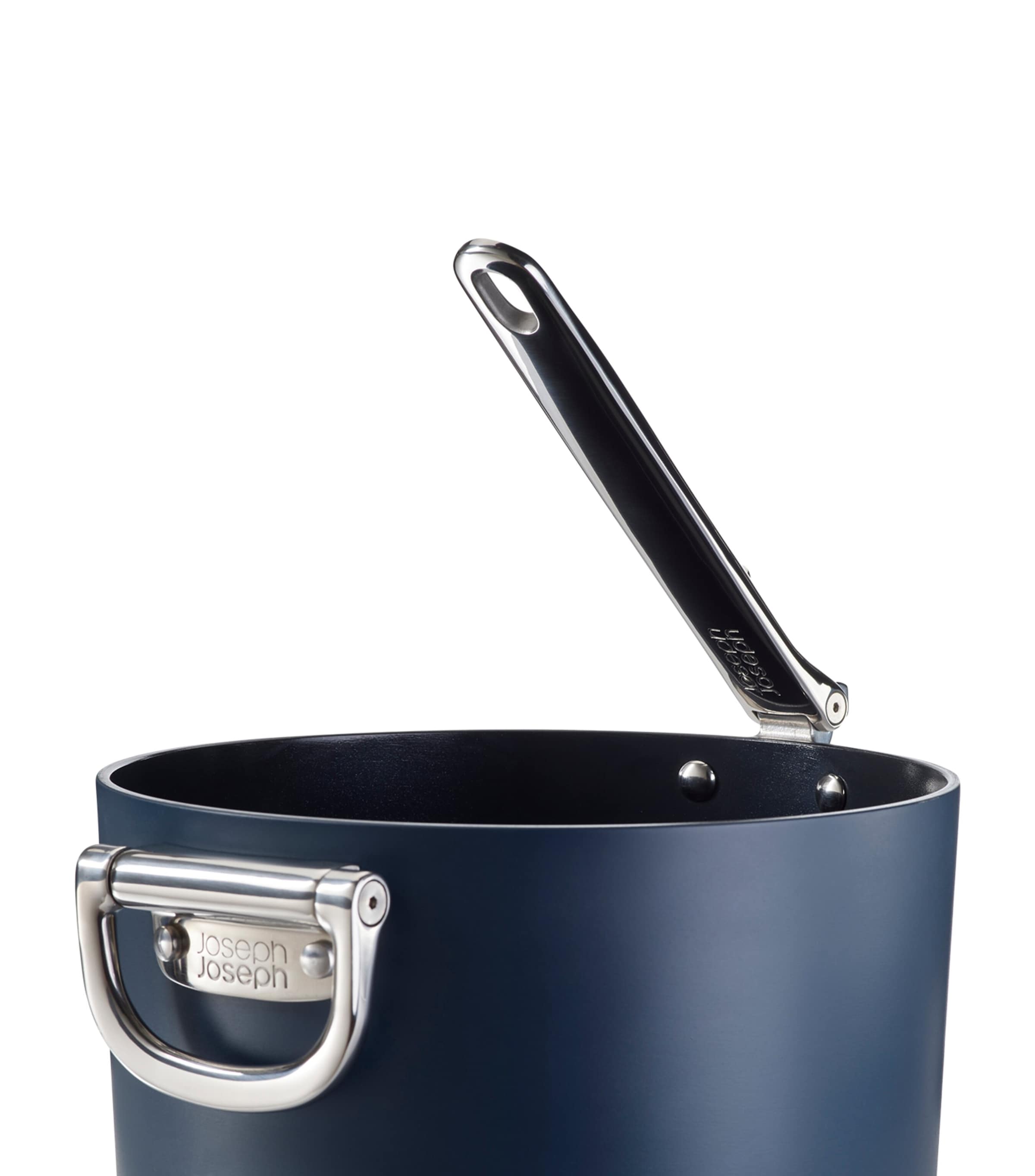 Non-Stick Saucepan with Lid (23cm)