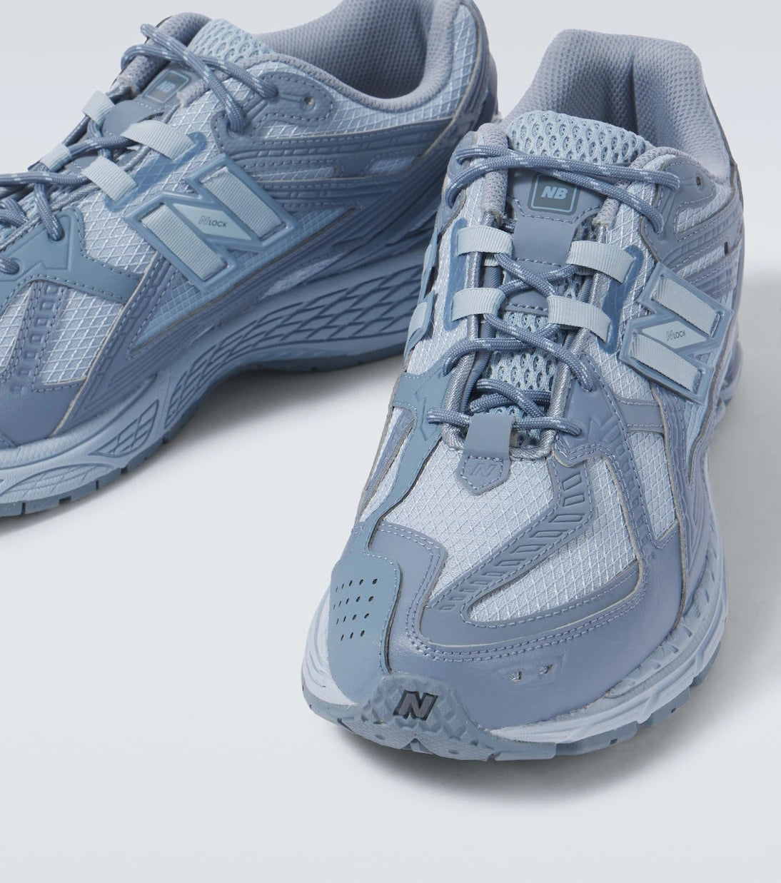 New Balance - أحذية رياضية 1906