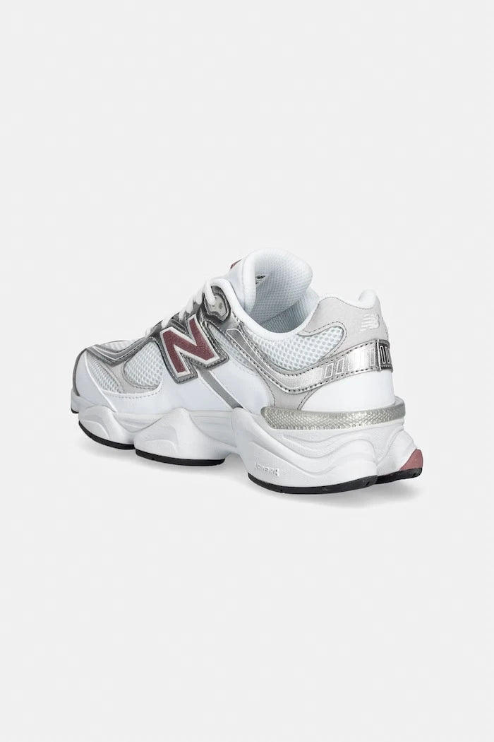 New Balance 9060 маратонки за деца