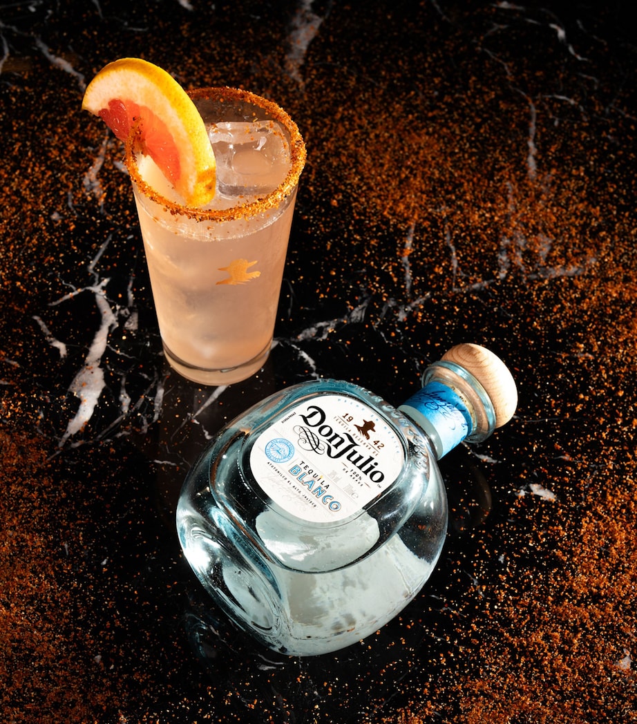 Don Julio Blanco Tequila (70cl)
