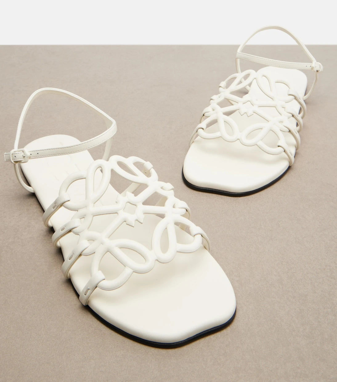 Loewe - Paula's Ibiza Petal Anagram leather sandals